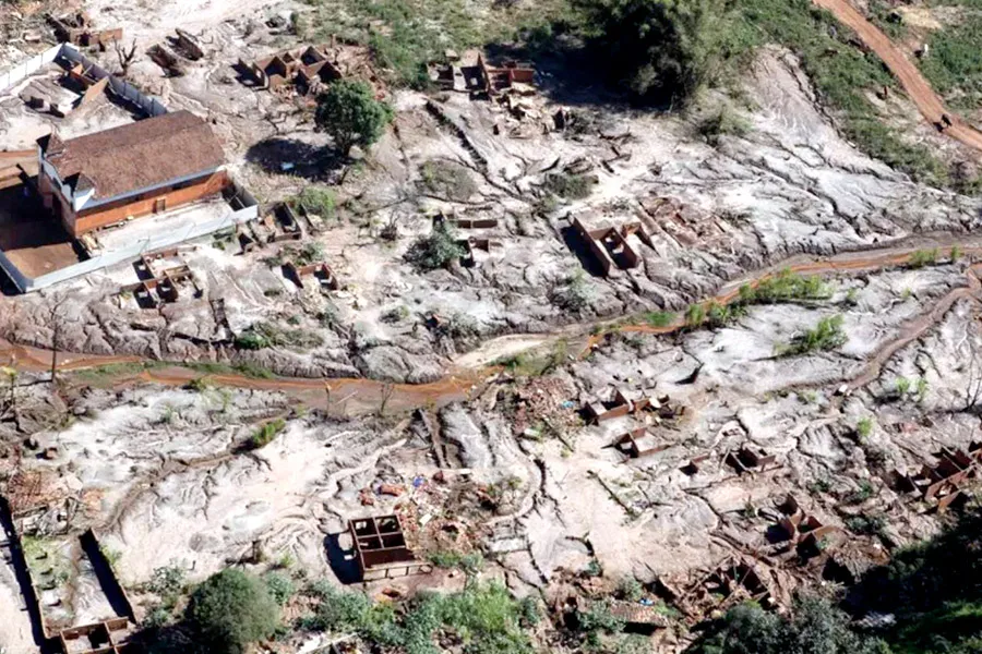 Nova Viçosa convida população para encontro com comitiva do Governo Federal sobre os impactos da contaminação da Barragem de Mariana Nova Viçosa convida população para encontro com comitiva do Governo Federal sobre os impactos da contaminação da Barragem de Mariana