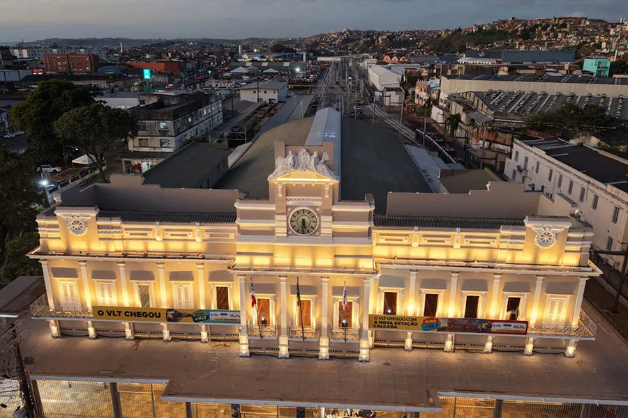 Jerônimo Rodrigues entrega primeira estação do VLT de Salvador e marca avanço da nova mobilidade na capital baiana Jerônimo Rodrigues entrega primeira estação do VLT de Salvador e marca avanço da nova mobilidade na capital baiana