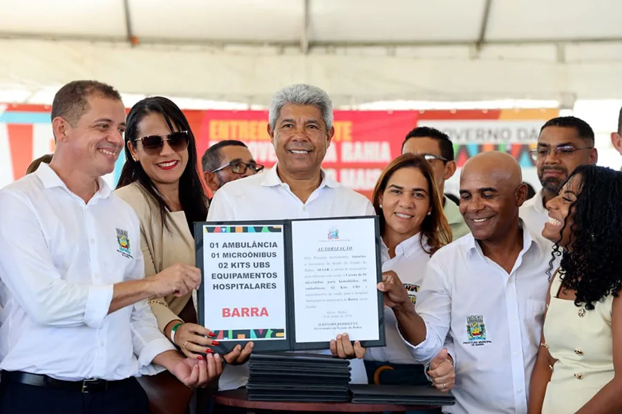 Governo do Estado autoriza licitação para policlínica de Barra e anuncia R$ 35,4 milhões em investimentos na saúde Governo do Estado autoriza licitação para policlínica de Barra e anuncia R$ 35,4 milhões em investimentos na saúde