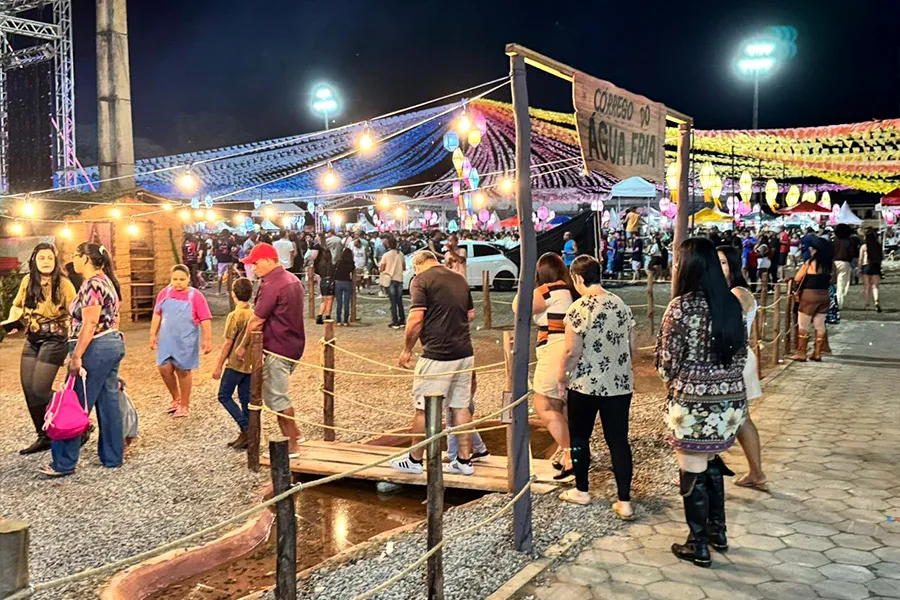 Resgate histórico e inovação: Ornamentação é um show à parte no 38º Arraiá do Água Fria