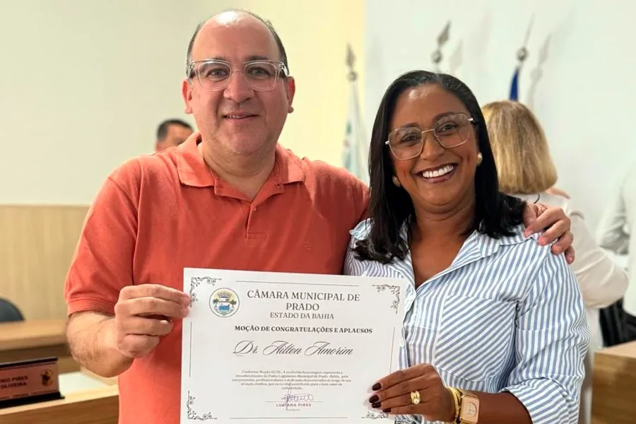 Dr. Ailton Amorim é homenageado com Moção de Aplausos na Câmara Municipal de Prado