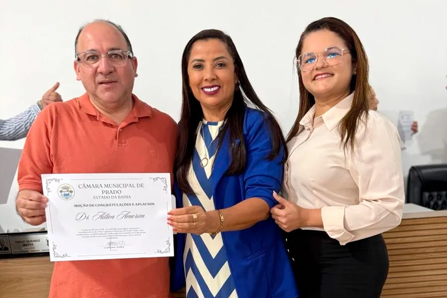 Dr. Ailton Amorim é homenageado com Moção de Aplausos na Câmara Municipal de Prado