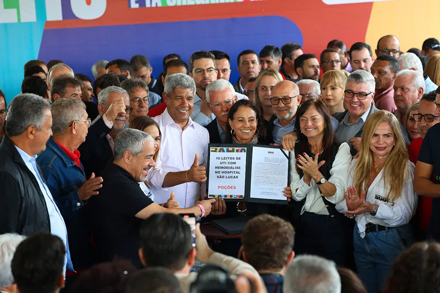 Em Vitória da Conquista, Jerônimo Rodrigues entrega e autoriza mais de R$ 600 milhões em investimentos para Sudoeste baiano Em Vitória da Conquista, Jerônimo Rodrigues entrega e autoriza mais de R$ 600 milhões em investimentos para Sudoeste baiano