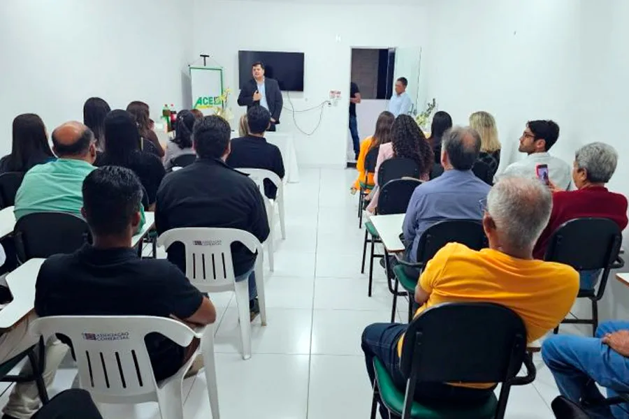 Associação Comercial de Mucuri inicia novo ciclo com o presidente Alexandre Malta Associação Comercial de Mucuri inicia novo ciclo com o presidente Alexandre Malta
