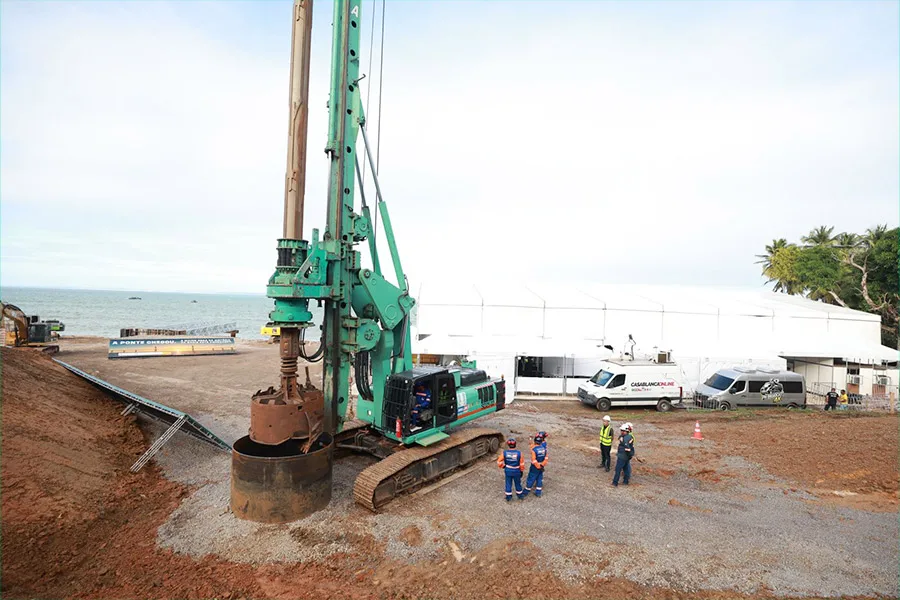Lula e Jerônimo participam de ato simbólico para cravação da primeira estaca da Ponte Salvador–Ilha de Itaparica Lula e Jerônimo participam de ato simbólico para cravação da primeira estaca da Ponte Salvador–Ilha de Itaparica