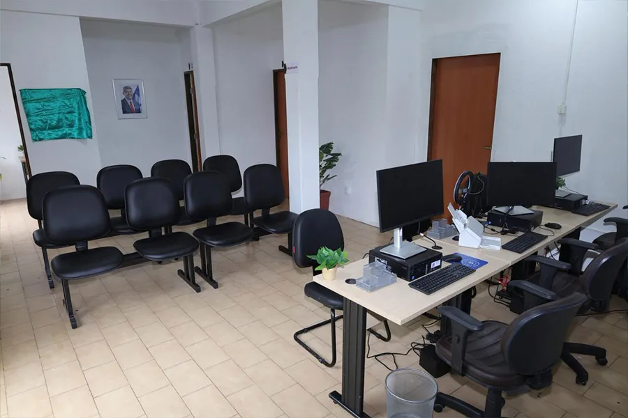 Governo do Estado amplia frota da Polícia Civil com 54 viaturas e requalifica unidade do Detran em Maragogipe Governo do Estado amplia frota da Polícia Civil com 54 viaturas e requalifica unidade do Detran em Maragogipe