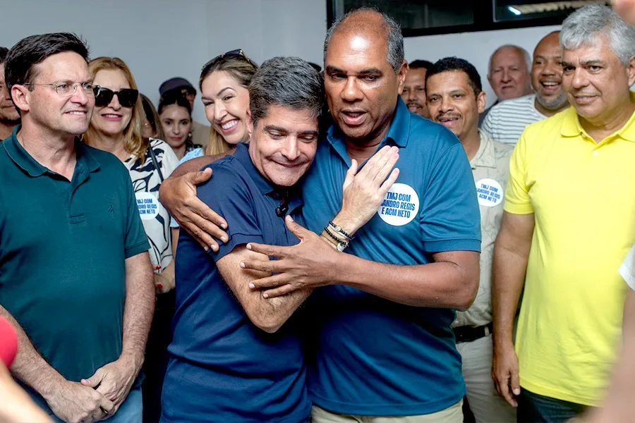 Robertinho recebe ACM Neto e coloca Mucuri no centro do debate sobre o futuro da Bahia
