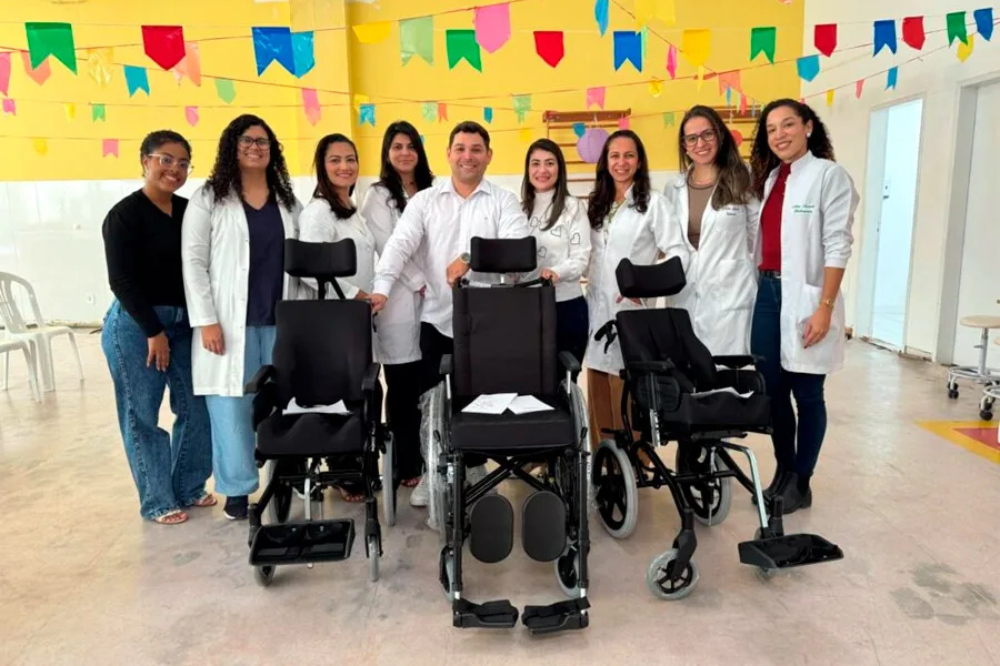 CER IV amplia autonomia de pacientes com entrega de equipamentos de tecnologia assistiva
