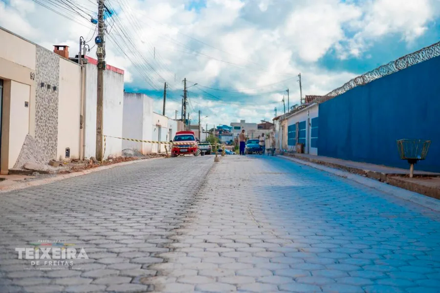 Rua Governador Antônio Balbino recebe pavimentação em concreto no Jardim Caraípe Rua Governador Antônio Balbino recebe pavimentação em concreto no Jardim Caraípe