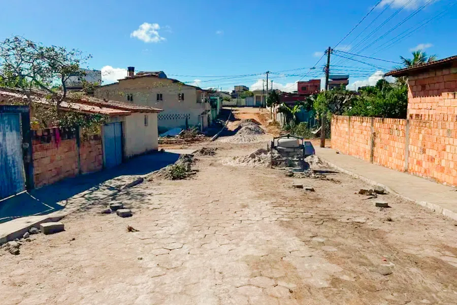 Pavimentação avança no bairro Primavera e melhora mobilidade em Posto da Mata