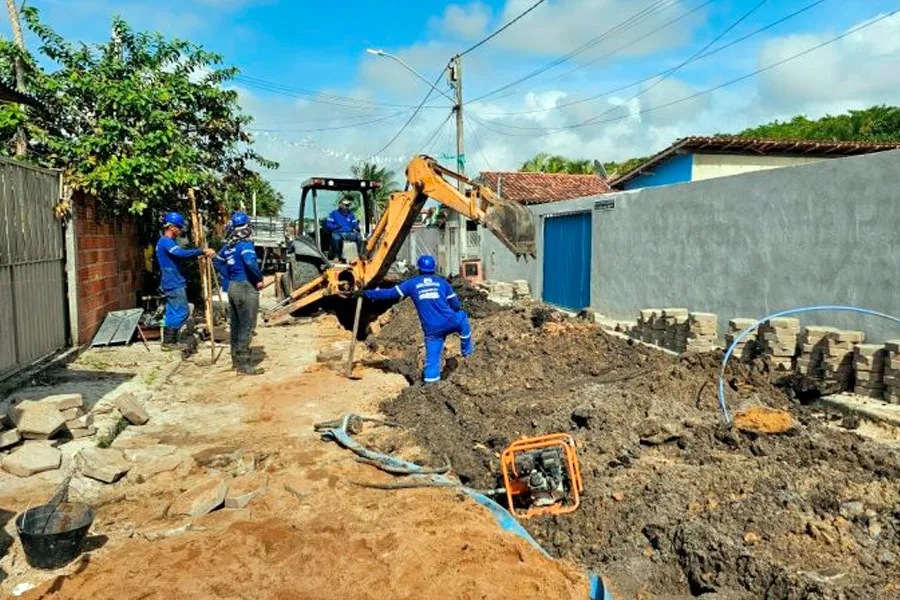 Obra de esgotamento sanitário avança no bairro Ettori Gazzinelli e reforça compromisso de Mucuri com a saúde e o meio ambiente Obra de esgotamento sanitário avança no bairro Ettori Gazzinelli e reforça compromisso de Mucuri com a saúde e o meio ambiente