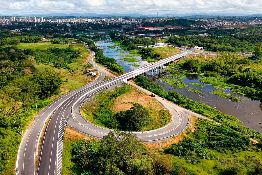 Rosemberg: “Podem arrancar a placa, mas não apagam a obra nem o futuro que ela abre” Rosemberg: “Podem arrancar a placa, mas não apagam a obra nem o futuro que ela abre”