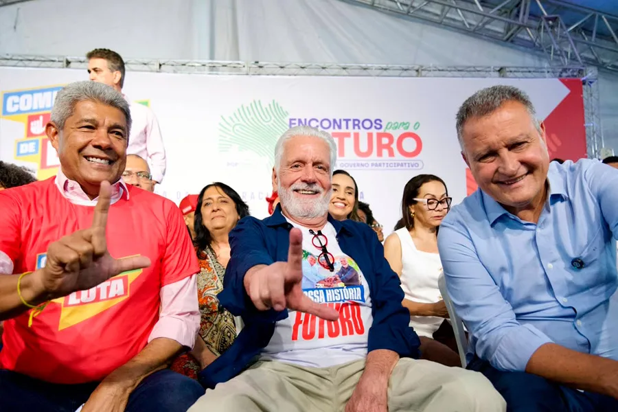 Teixeira de Freitas recebe Ato das Juventudes e plenária do PGP com participação do time de Lula