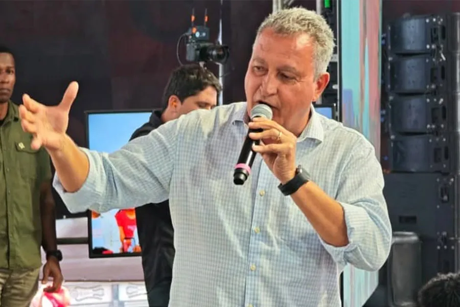 “Extremo Sul nunca recebeu tanto investimento como nos nossos governos”, afirma Rui Costa, durante PGP em Teixeira de Freitas