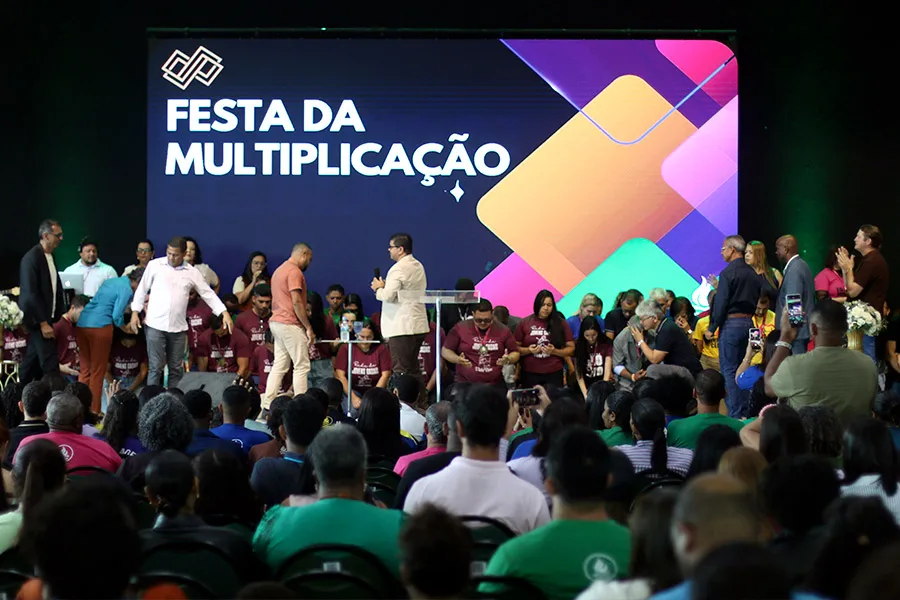 CONGRESSO IMPULSIONA A IGREJA: Conferência de Células 2026 reúne lideranças em Teixeira de Freitas CONGRESSO IMPULSIONA A IGREJA: Conferência de Células 2026 reúne lideranças em Teixeira de Freitas