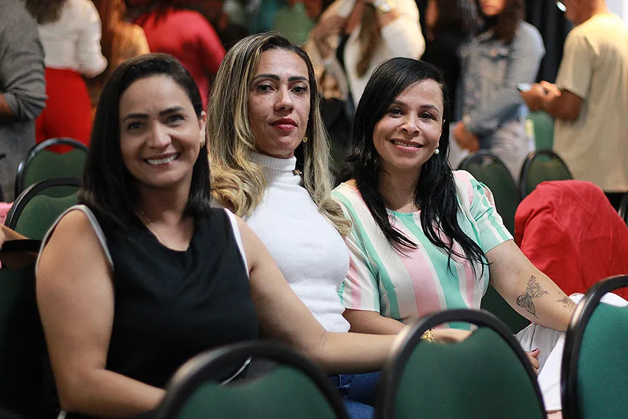 CONGRESSO IMPULSIONA A IGREJA: Conferência de Células 2026 reúne lideranças em Teixeira de Freitas CONGRESSO IMPULSIONA A IGREJA: Conferência de Células 2026 reúne lideranças em Teixeira de Freitas