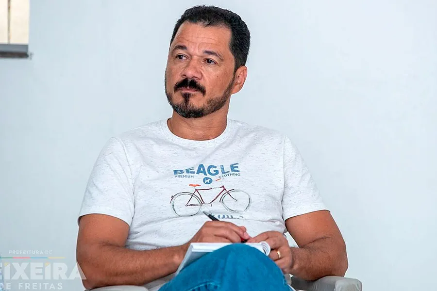 Construção do novo Plano Municipal de Educação ganha força em Teixeira de Freitas