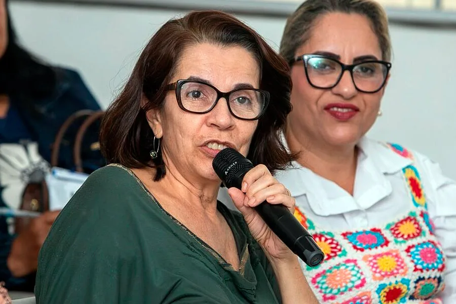 Construção do novo Plano Municipal de Educação ganha força em Teixeira de Freitas