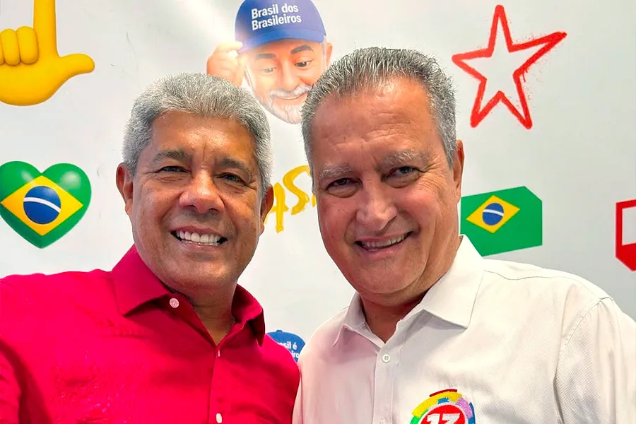 Presente na convenção de Lula, Rui reafirma meta de 5 milhões de votos de frente na Bahia para o presidente 