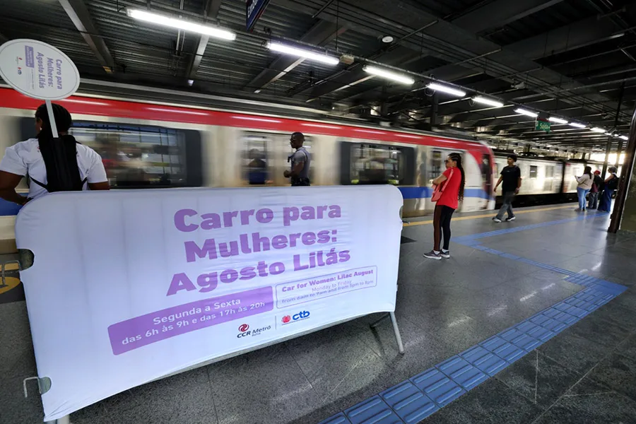 Estado da Bahia lança campanha Agosto Lilás com Vagão das Mulheres no metrô de Salvador