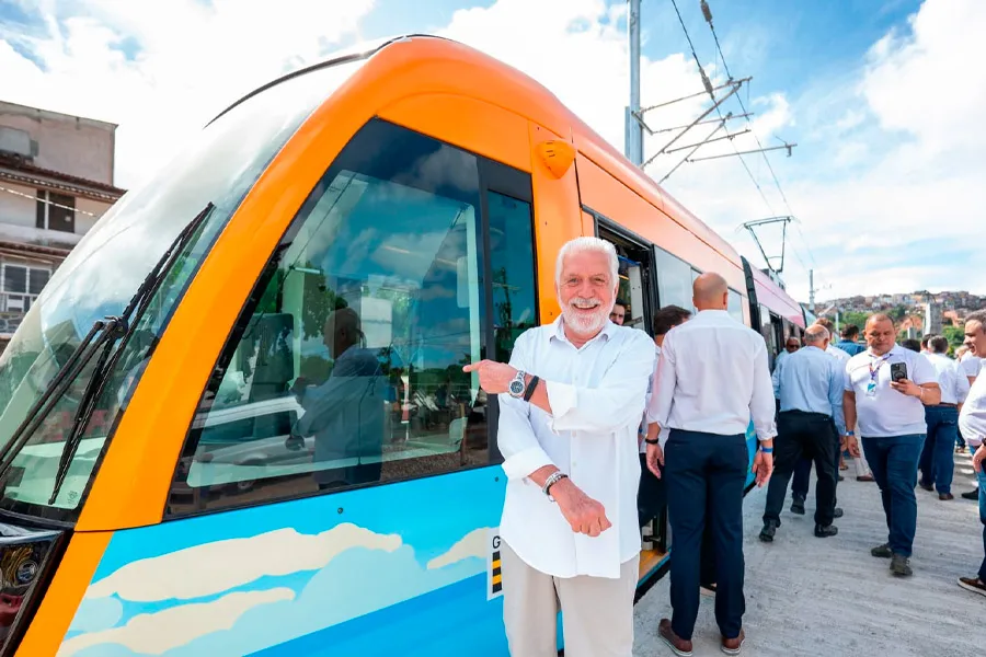 “Fala mal de tudo que é bom para Salvador”, dispara Wagner ao rebater críticas de ACM Neto sobre metrô, VLT e ponte
