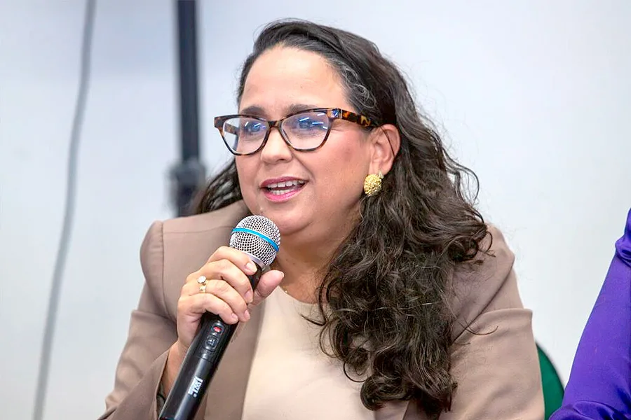CRAM leva experiência do atendimento às mulheres para debate sobre violência em mesa interdisciplinar CRAM leva experiência do atendimento às mulheres para debate sobre violência em mesa interdisciplinar