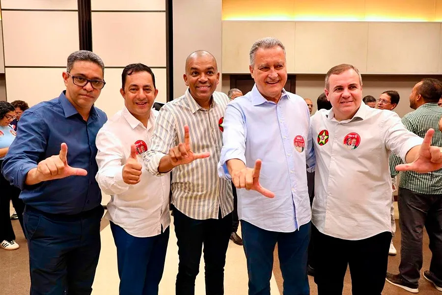 “Nosso jeito de fazer política é o de respeito aos municípios”, afirma Rui Costa em encontro com prefeitos