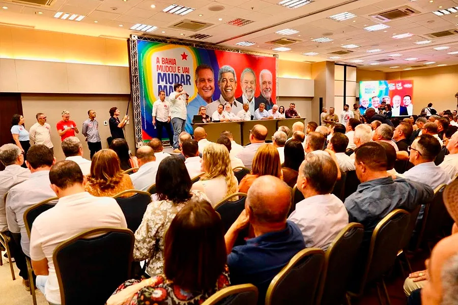 “Nosso jeito de fazer política é o de respeito aos municípios”, afirma Rui Costa em encontro com prefeitos “Nosso jeito de fazer política é o de respeito aos municípios”, afirma Rui Costa em encontro com prefeitos