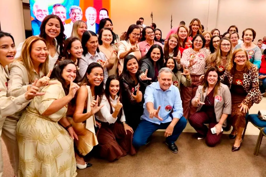 “Nosso jeito de fazer política é o de respeito aos municípios”, afirma Rui Costa em encontro com prefeitos “Nosso jeito de fazer política é o de respeito aos municípios”, afirma Rui Costa em encontro com prefeitos