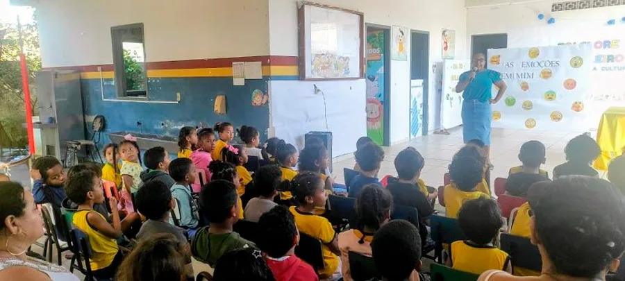VISAT amplia projeto de valorização da vida com ações para adultos e crianças VISAT amplia projeto de valorização da vida com ações para adultos e crianças