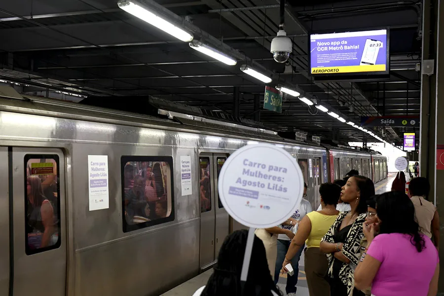 Agosto Lilás: Metrô Salvador passa a ter vagão permanente e exclusivo para mulheres nos horários de pico