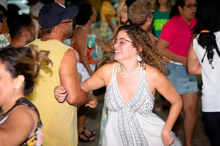 Festival de Lençóis encerra 27ª edição celebrando cultura, ancestralidade e música baiana