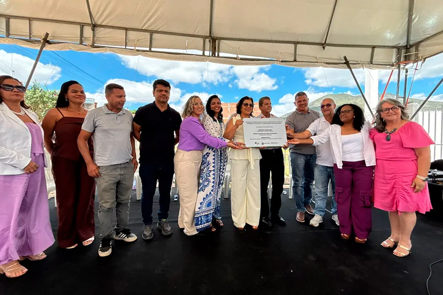 Estado da Bahia promove ações de infraestrutura, inclusão digital, trânsito e proteção às mulheres e crianças, em diversos municípios