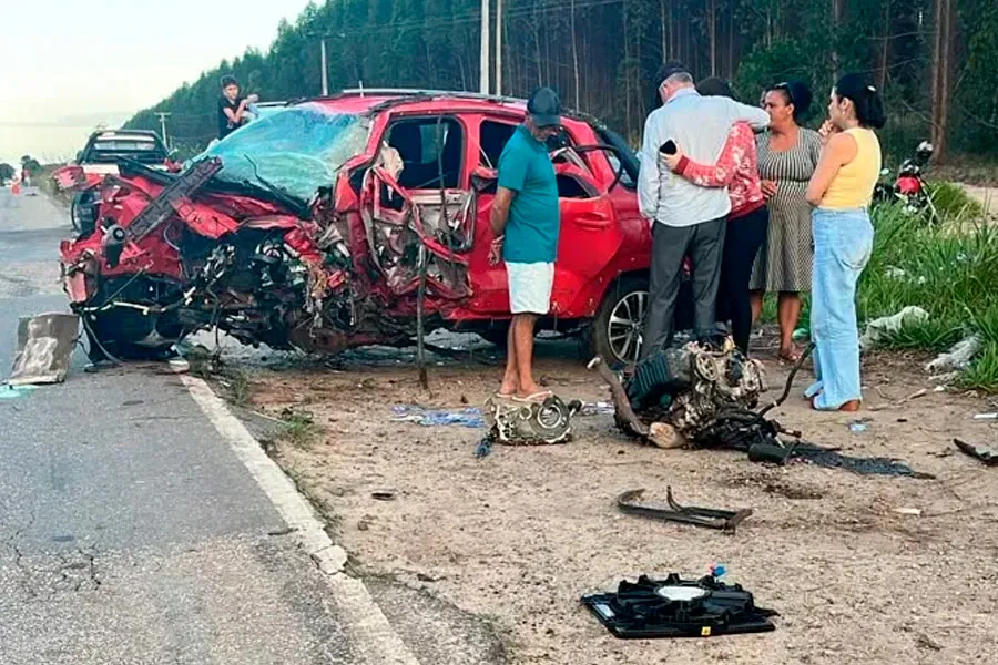 Ex-vereador e mais três morrem após grave acidente entre carros em Mucuri