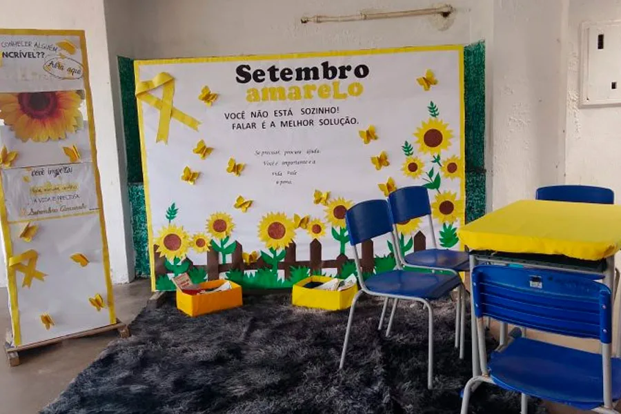 Escolas municipais de Mucuri realizam atividades alusivas ao Setembro Amarelo com apoio da Secretaria de Saúde Escolas municipais de Mucuri realizam atividades alusivas ao Setembro Amarelo com apoio da Secretaria de Saúde