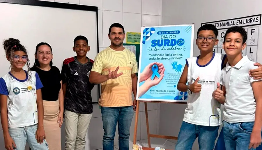 Escola Municipal Igualdade e Justiça promove diálogo sobre inclusão no Dia Nacional dos Surdos Escola Municipal Igualdade e Justiça promove diálogo sobre inclusão no Dia Nacional dos Surdos