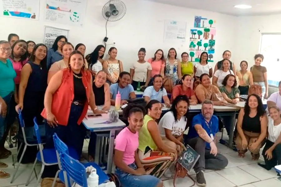 Secretaria de Educação inicia Curso de Formação para Profissionais de Apoio Escolar em Mucuri Secretaria de Educação inicia Curso de Formação para Profissionais de Apoio Escolar em Mucuri