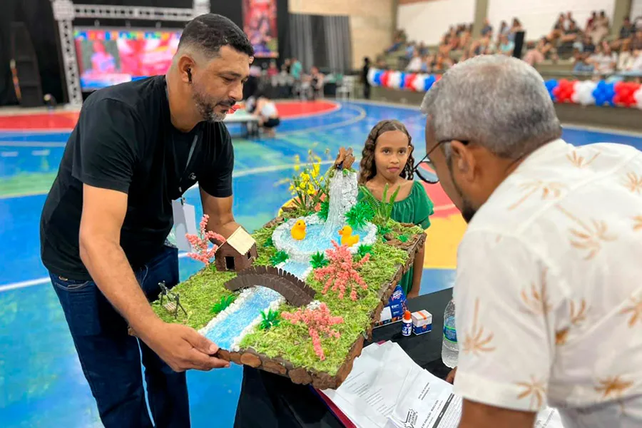 Prefeitura de Medeiros Neto celebra a diversidade cultural com a realização do Prefeitura de Medeiros Neto celebra a diversidade cultural com a realização do