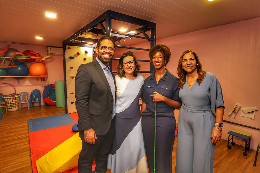 Roberta Santana recebe ministra para conhecer rede de cuidado à pessoa com deficiência na Bahia Roberta Santana recebe ministra para conhecer rede de cuidado à pessoa com deficiência na Bahia