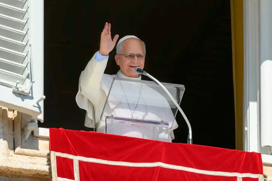 Papa Leão XIV está internado para retirada de nódulo no pulmão