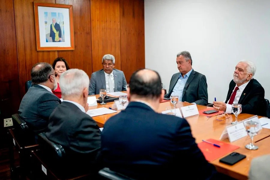 Em agenda com Jerônimo Rodrigues, Governo Federal formaliza destinação de R$ 3 bilhões para a Ponte Salvador–Itaparica