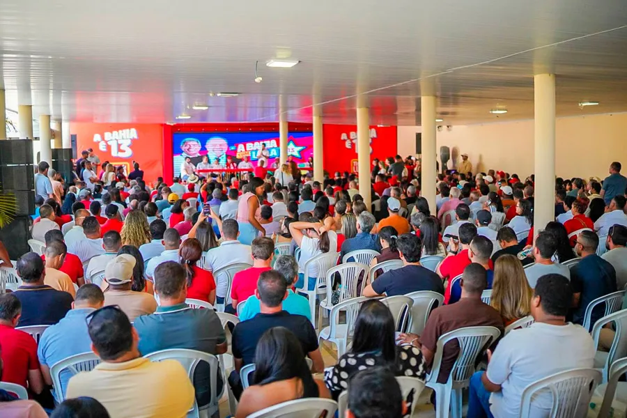 Jerônimo mobiliza 37 prefeitos em Bom Jesus da Lapa: “A Bahia não vai entregar o Brasil ao retrocesso”