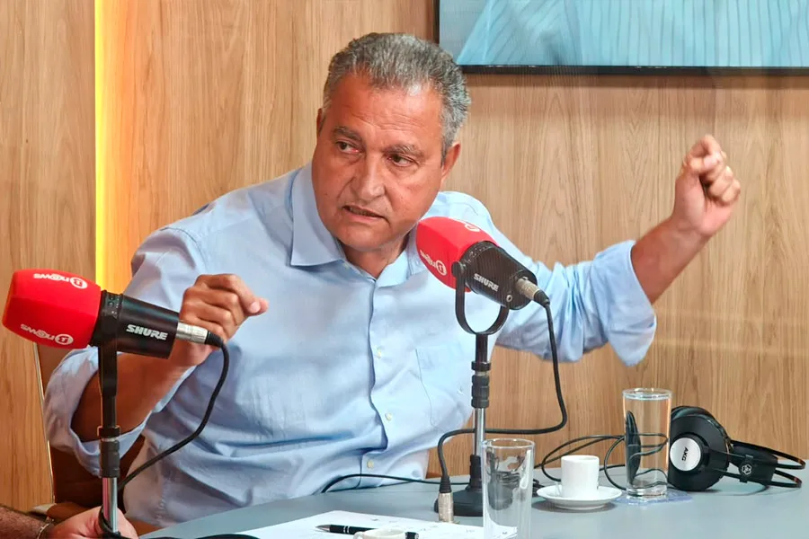 Após debate da Band, Rui cobra resposta de Flávio ao desafio de Lula: “Tenha coragem” Após debate da Band, Rui cobra resposta de Flávio ao desafio de Lula: “Tenha coragem”