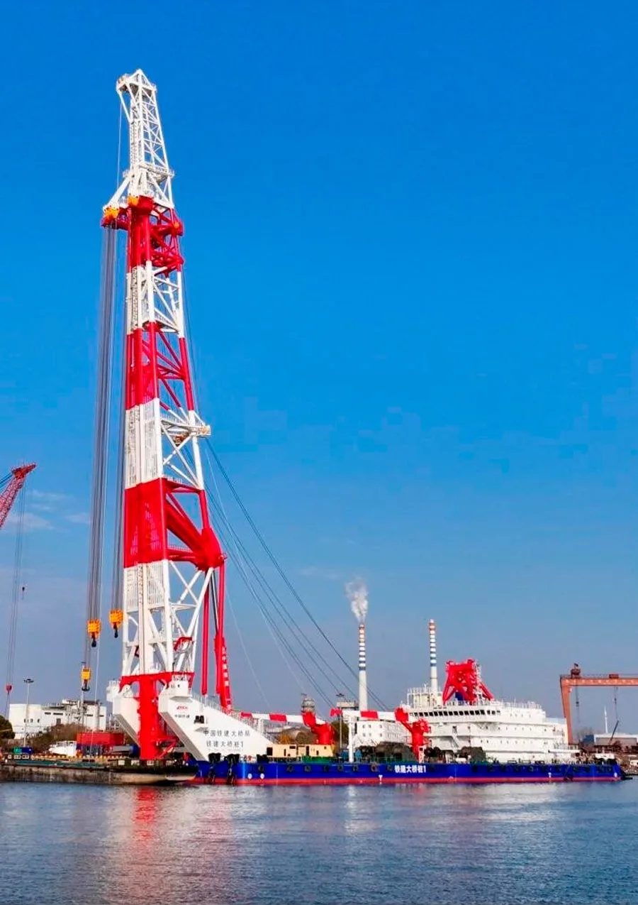 Maior navio de cravação de estacas do mundo avança em rota para a construção da Ponte Salvador–Itaparica Maior navio de cravação de estacas do mundo avança em rota para a construção da Ponte Salvador–Itaparica
