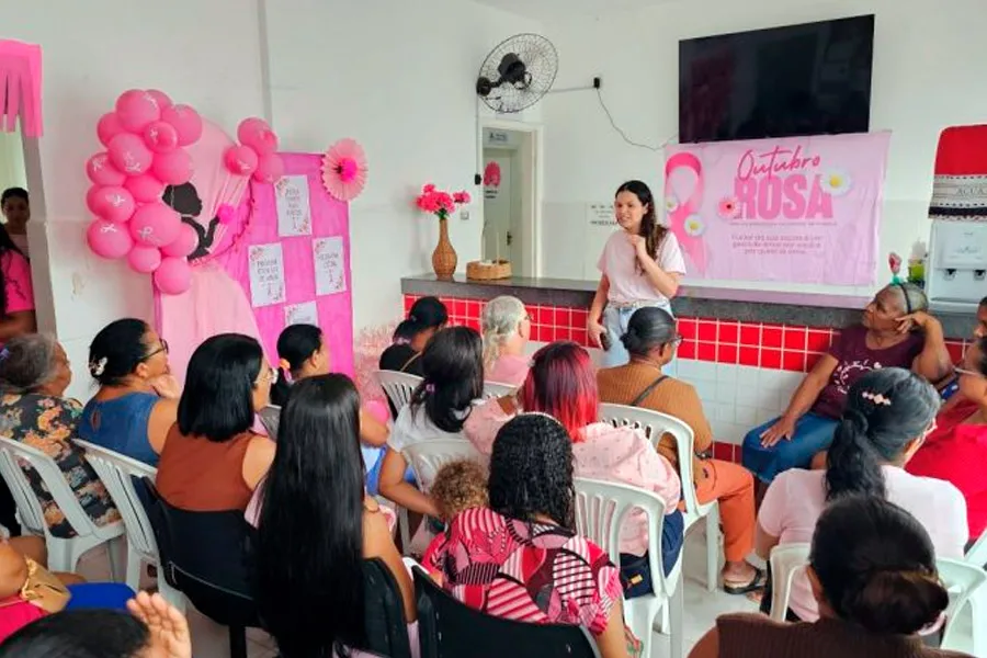 Mulheres de Itabatã protagonizam ação do “Outubro Rosa” em defesa da saúde, da prevenção e do autocuidado