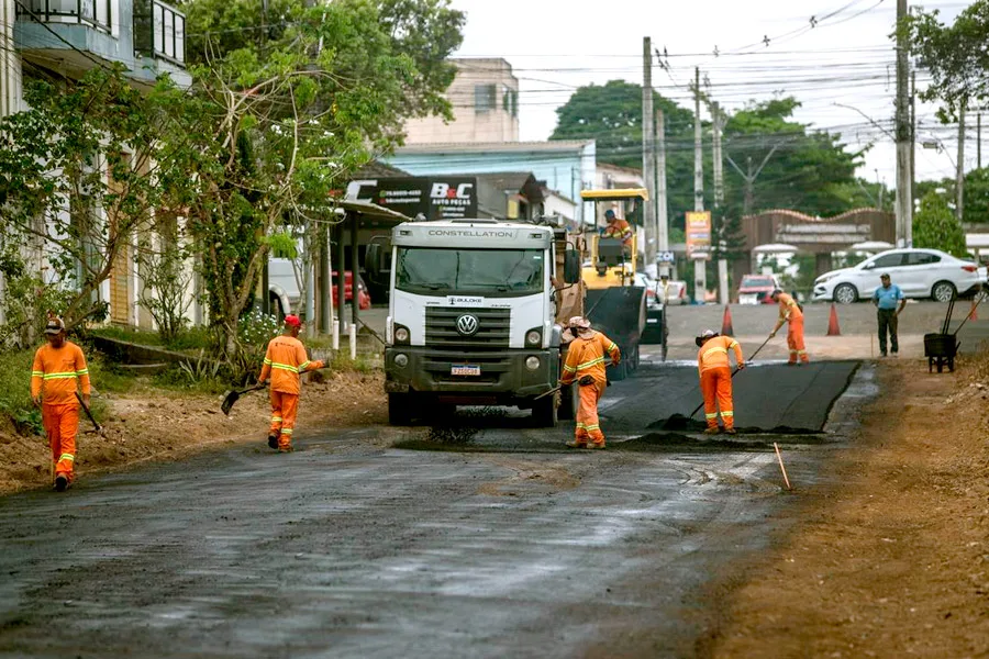 Rua Agropecuária, no Monte Castelo, recebe obras de pavimentação e drenagem