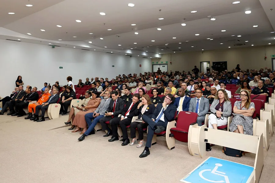 Governo da Bahia reforça a importância dos homens no combate à violência contra a mulher Governo da Bahia reforça a importância dos homens no combate à violência contra a mulher