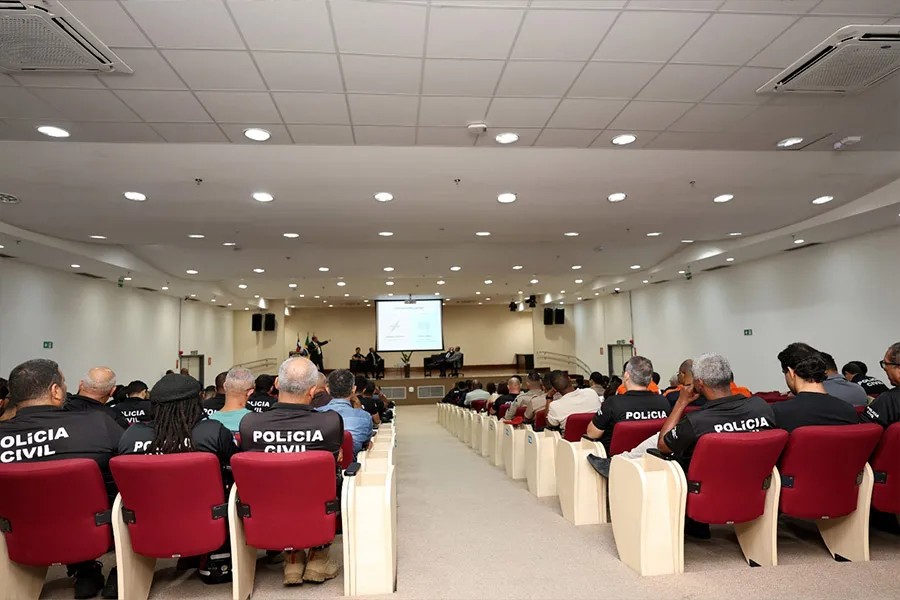 Governo da Bahia reforça a importância dos homens no combate à violência contra a mulher Governo da Bahia reforça a importância dos homens no combate à violência contra a mulher