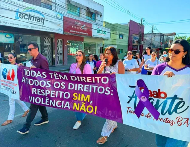 Agosto Lilás leva campanha contra a violência às ruas de Teixeira de Freitas