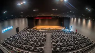Auditório da Escola Municipal Antônio Chicon Sobrinho entra na reta final da obra